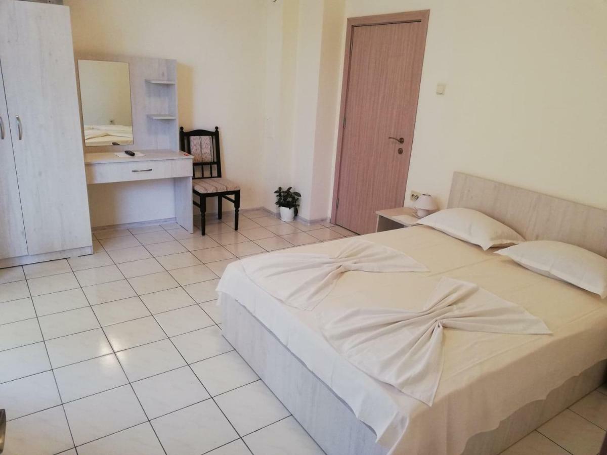 Guest House Dimovi Созополь Екстер'єр фото